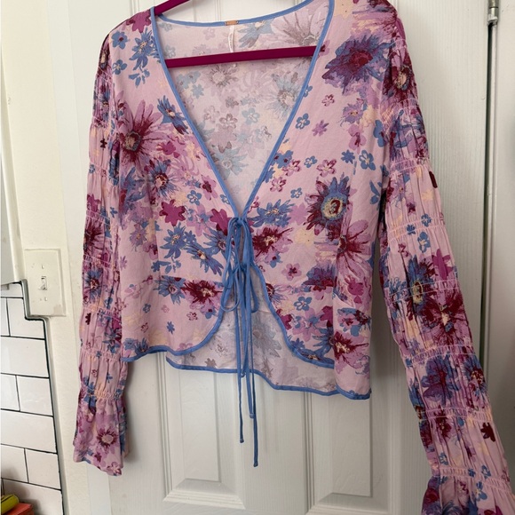 Free People Tops - Free People Floral Lilac Tie-Front Blouse
